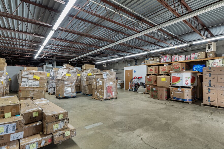 More Photos Of 622 Collins Dr, Festus Warehouse For Sale