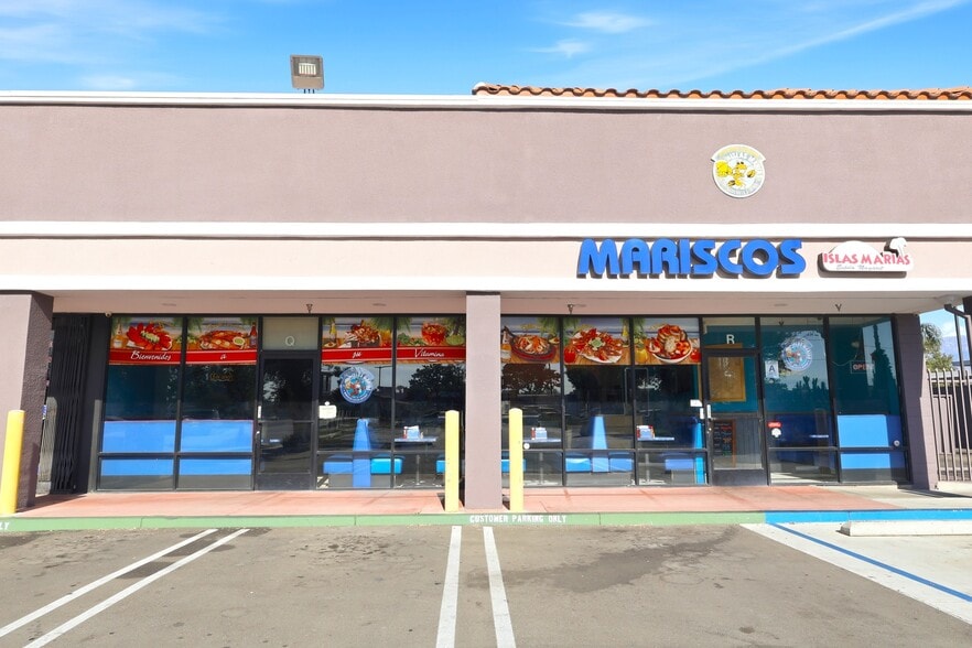 More Photos Of 8990 Sierra Ave, Fontana Unknown For Lease