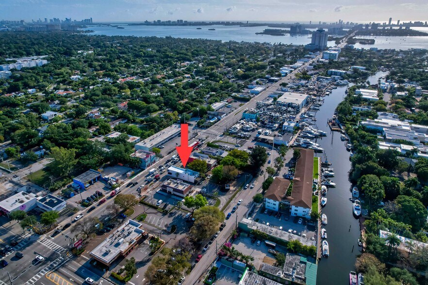 More Photos Of 646 Ne 79th St, Miami Restaurant For Sale