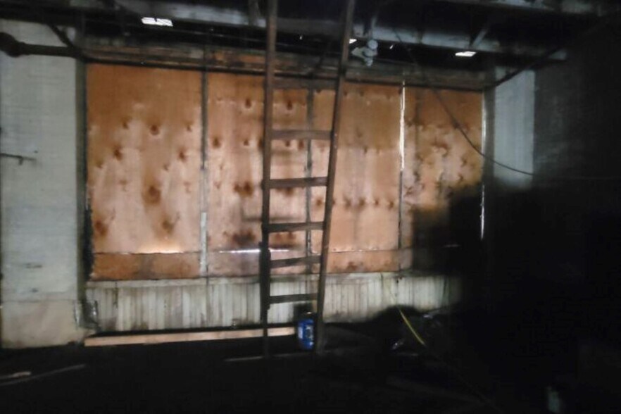 More Photos Of 225 N Howard St, Baltimore Office For Sale