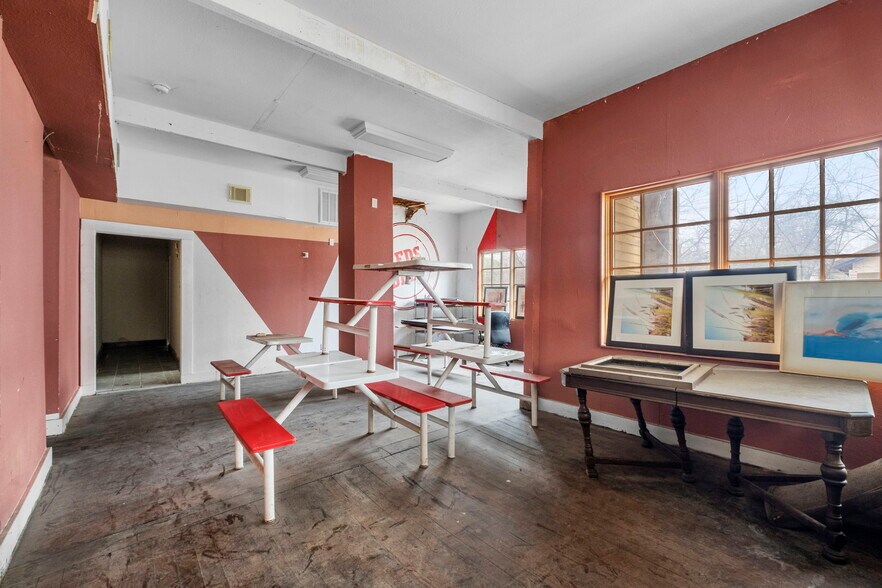 More Photos Of 125 N San Marcos, San Antonio Office Residential For Sale