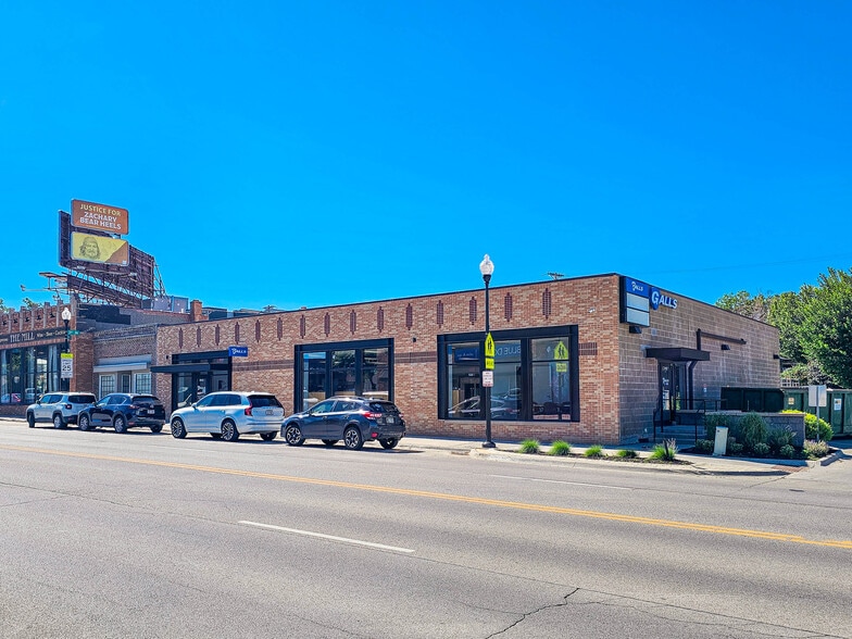Primary Photo Of 3105 Leavenworth St, Omaha General Retail For Lease