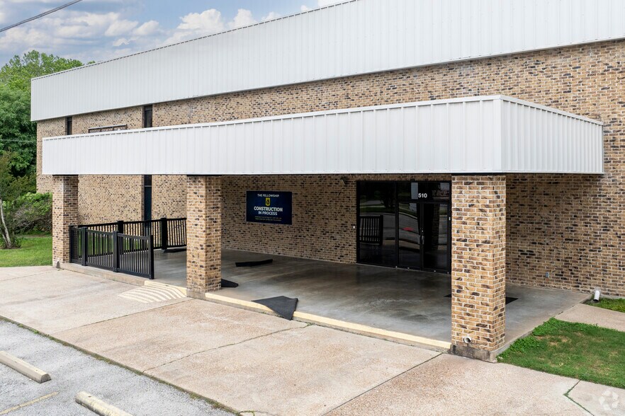 More Photos Of 510 River St, Cleveland Schools For Sale