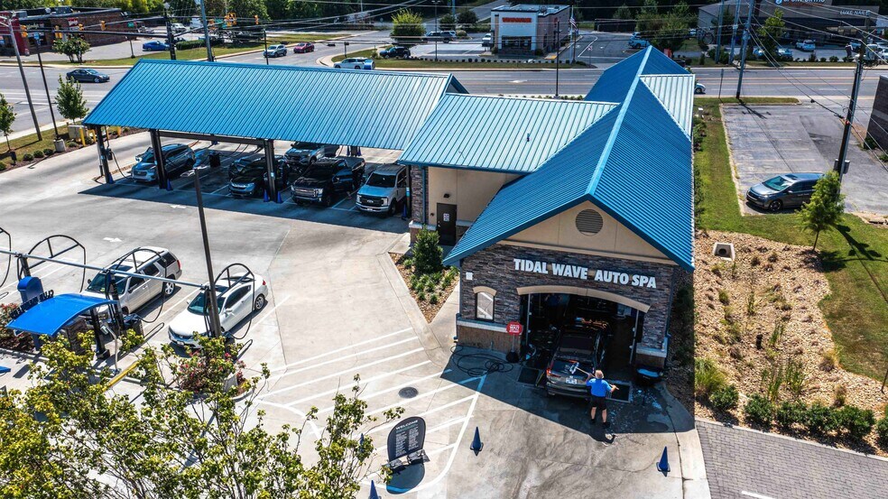 Primary Photo Of 712 Highway 76, White House Specialty For Sale