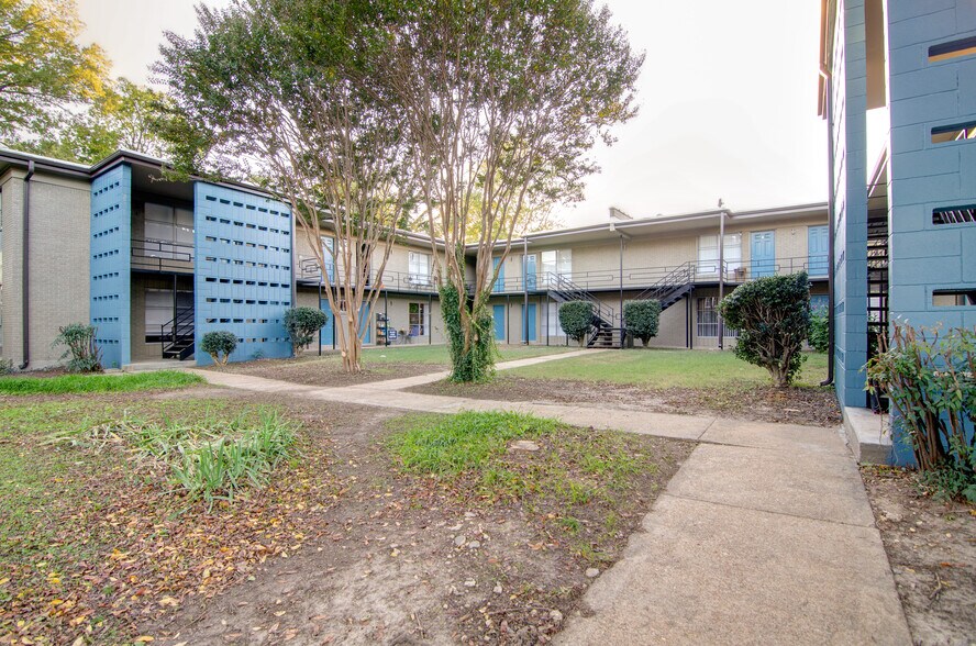 More Photos Of 21 Diana St, Memphis Apartments For Sale