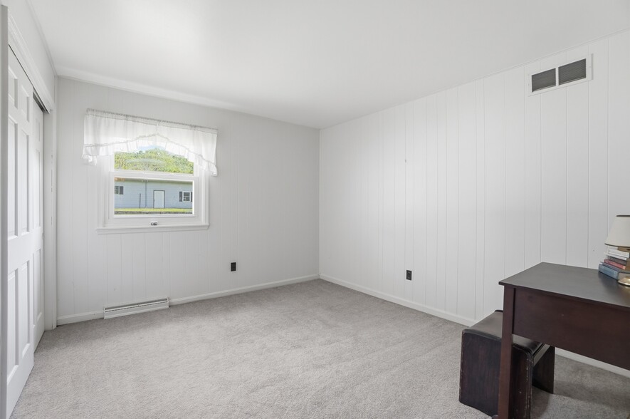 More Photos Of 2996 Millville Shandon Rd, Hamilton Specialty For Sale
