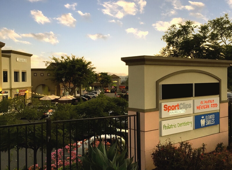 More Photos Of 7720 Rancho Santa Fe Rd, Carlsbad Storefront Retail Office For Lease
