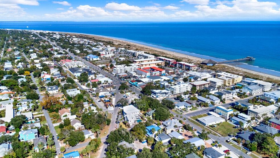 More Photos Of 104 17th pl, Tybee Island Multifamily For Sale