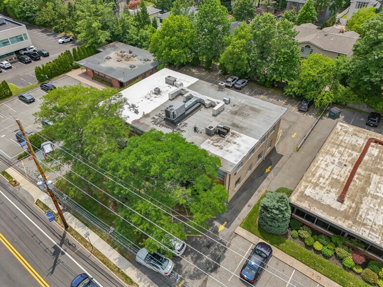 More Photos Of 616 E Palisade Ave, Englewood Cliffs Office For Sale