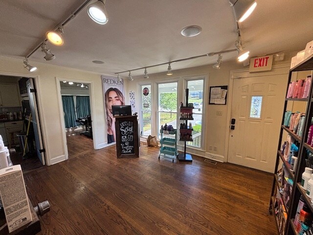 More Photos Of 633 W Iris, Nashville Loft Creative Space For Sale