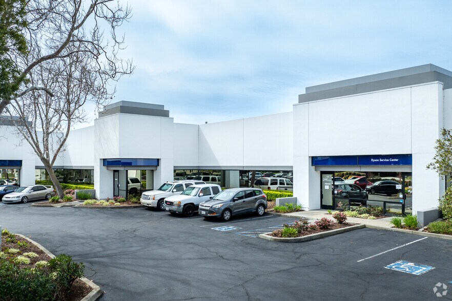 Primary Photo Of 29360-29470 Union City Blvd, Union City Unknown For Sale