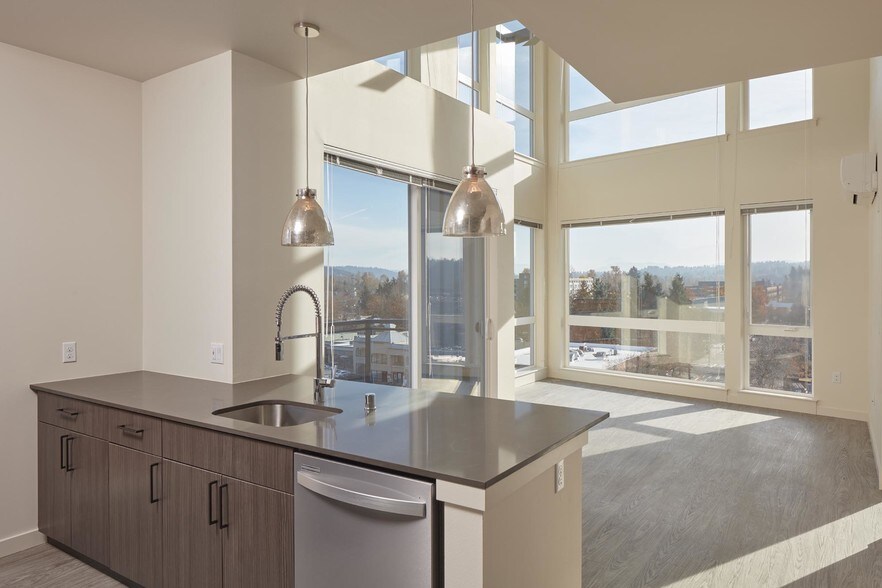 More Photos Of 16450 Redmond Way, Redmond Apartments For Lease
