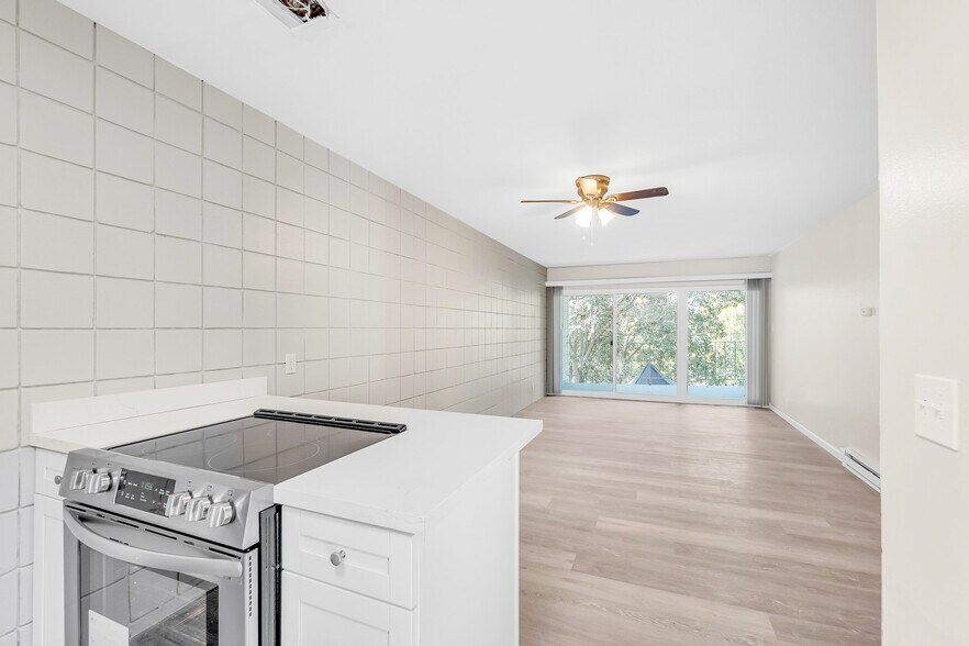 More Photos Of 944 Fletcher Ln, Hayward Apartments For Sale