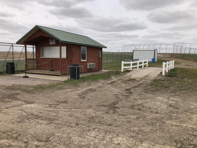 More Photos Of 1206 Road 4, Mc Cool Junction Racetrack For Sale