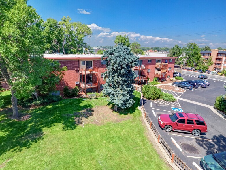 More Photos Of 375 S Depew St, Lakewood Apartments For Sale