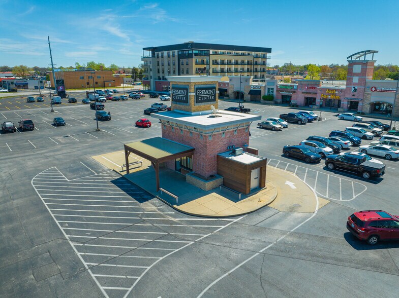 More Photos Of 1300-1354 E Battlefield St, Springfield General Retail For Lease