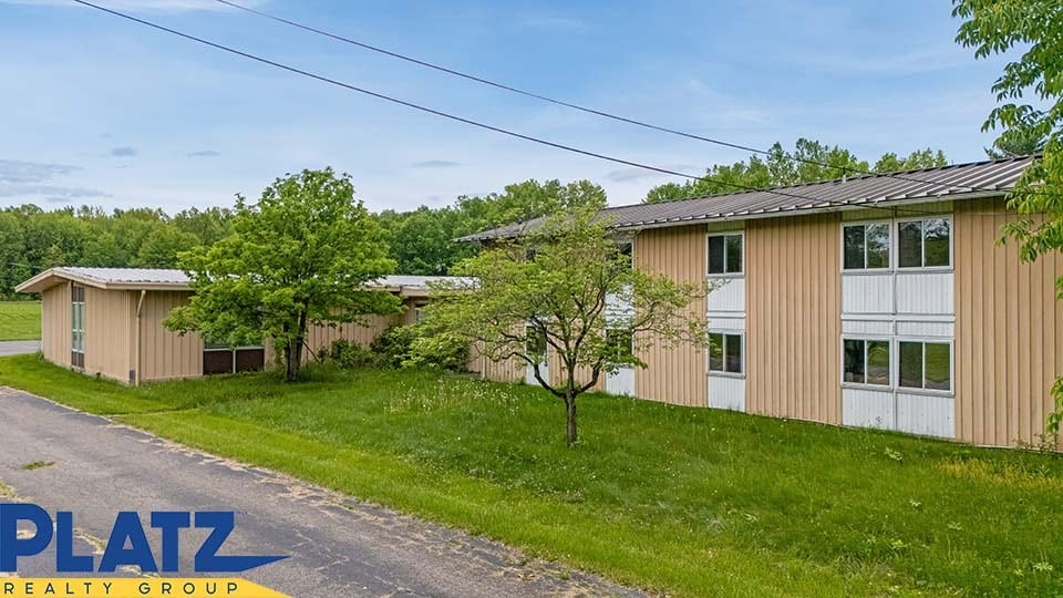 More Photos Of 709 Milton, Newton Falls Schools For Sale