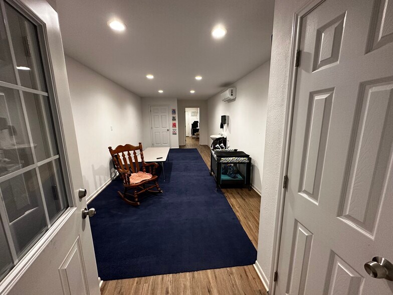 More Photos Of 1511 S Jackson St, Jacksonville Warehouse For Sale