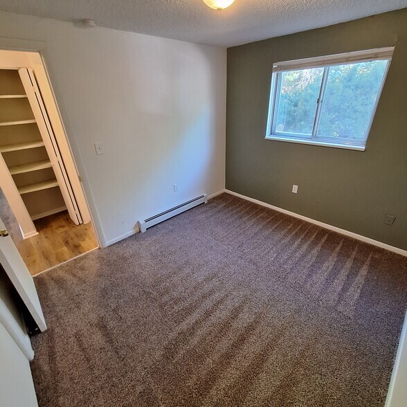 More Photos Of 1065 Magnolia St, Colorado Springs Apartments For Sale