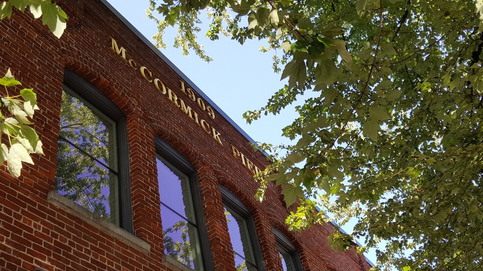 Primary Photo Of 600 NW Naito Pky, Portland Office For Sale