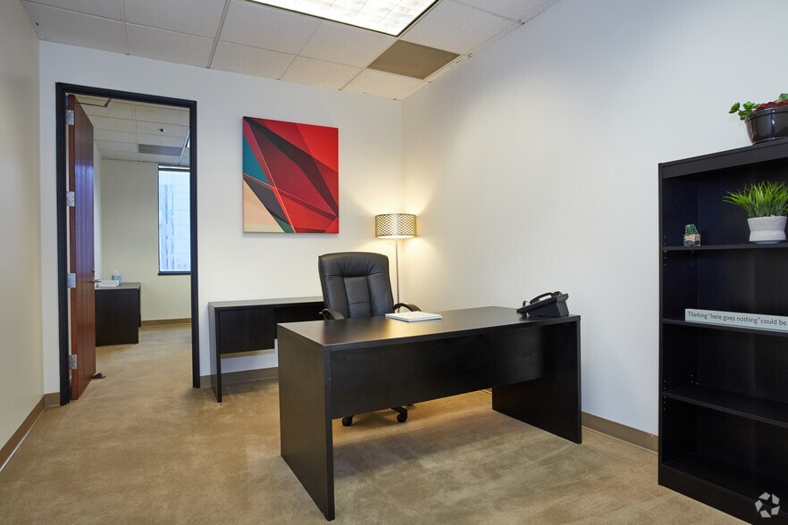 More Photos Of 421 W Broadway, Long Beach Apartments For Lease