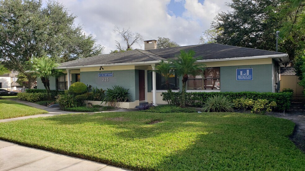 More Photos Of 225 S Eola Dr, Orlando Land For Sale