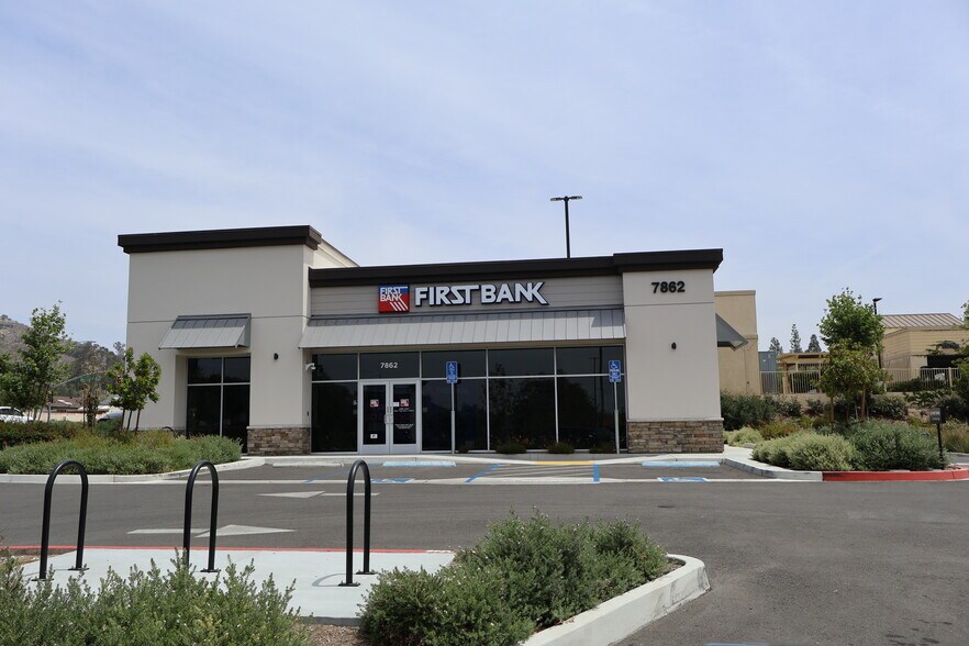 More Photos Of 7840 Limonite Ave, Jurupa Valley Unknown For Lease