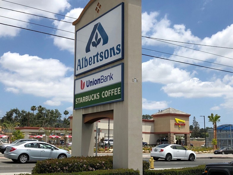 Primary Photo Of 1800-1990 W Whittier Blvd, La Habra Unknown For Lease