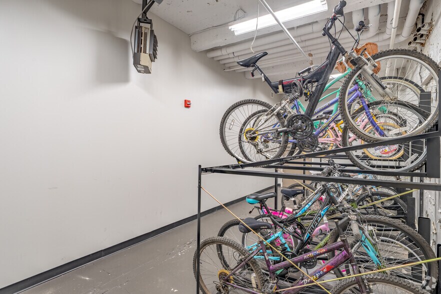 More Photos Of 465 Washington St, Buffalo Apartments For Lease