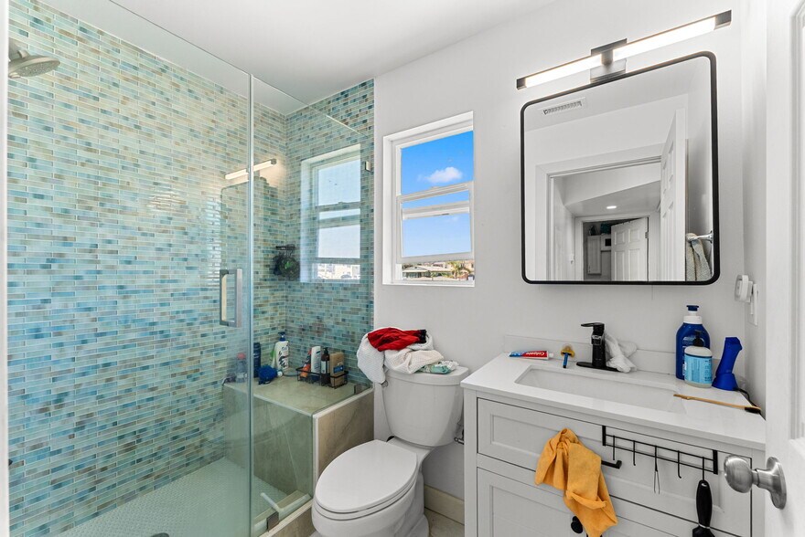 More Photos Of 829 11th St, Imperial Beach Apartments For Sale