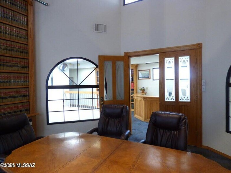 More Photos Of 360 N Court Ave, Tucson Office For Sale