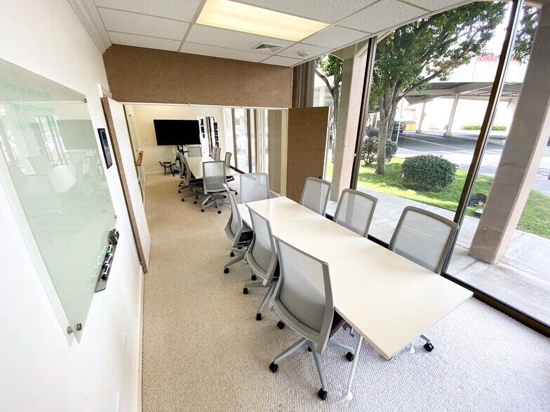 More Photos Of 4211 Waialae Ave, Honolulu Office For Lease