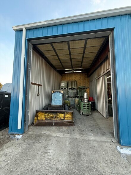 More Photos Of 41 5th Ave S, Kindred Specialty For Lease