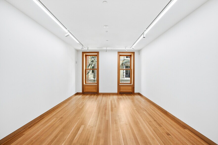 More Photos Of 26 E 78th St, New York Office Residential For Lease
