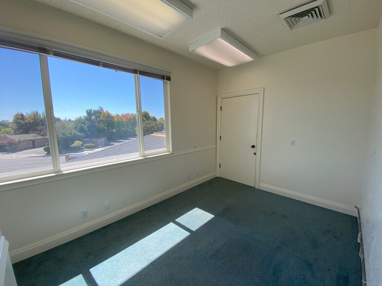 More Photos Of 9029 Soquel Ave, Santa Cruz Medical For Lease
