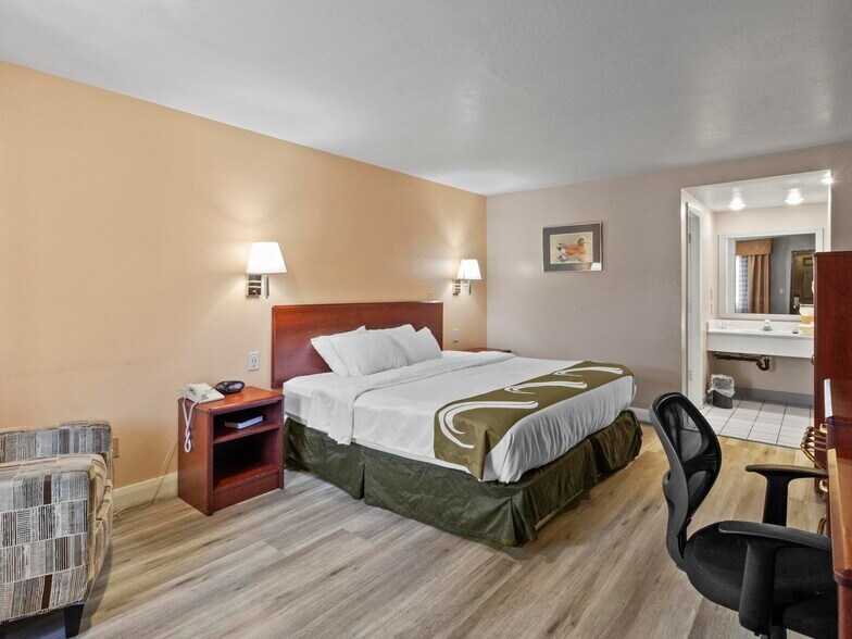 More Photos Of 250 N 1100 W, Cedar City Hotel For Sale