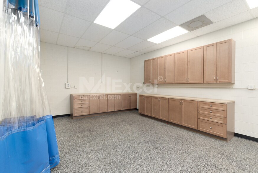 More Photos Of 620 N 1100 E, Saint George Warehouse For Lease