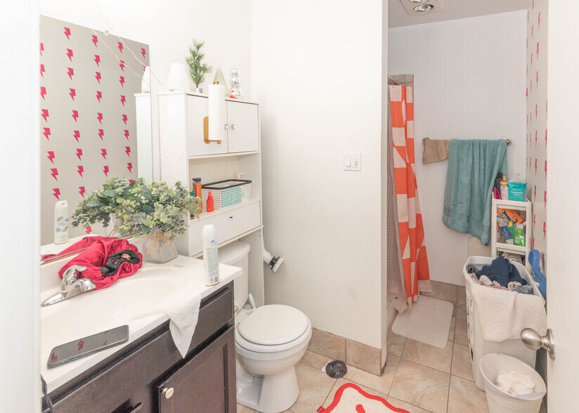 More Photos Of , Baltimore Multifamily For Sale