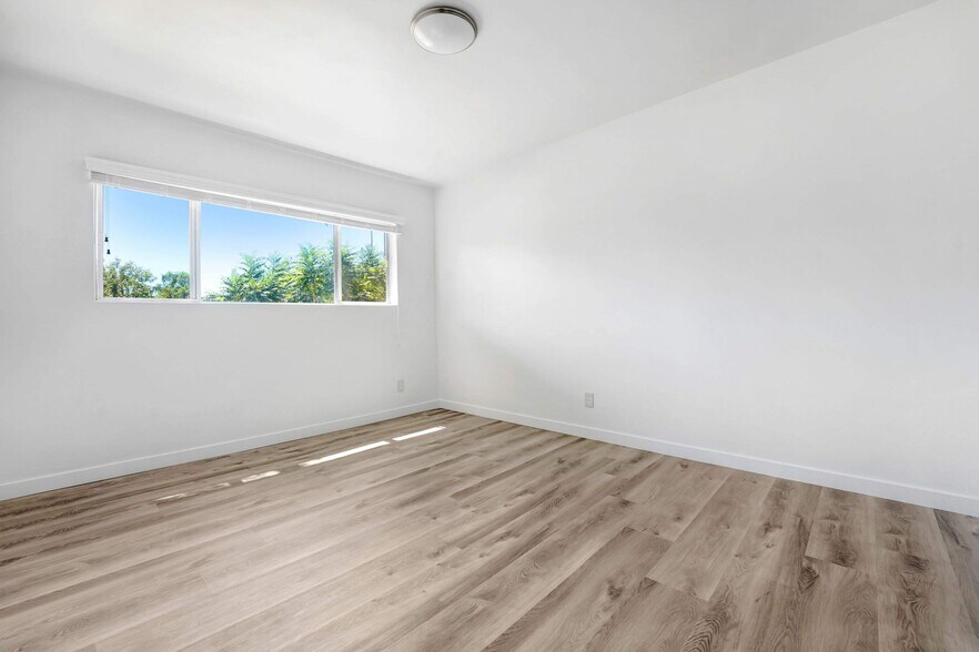 More Photos Of 6626 Darby Ave, Reseda Apartments For Sale