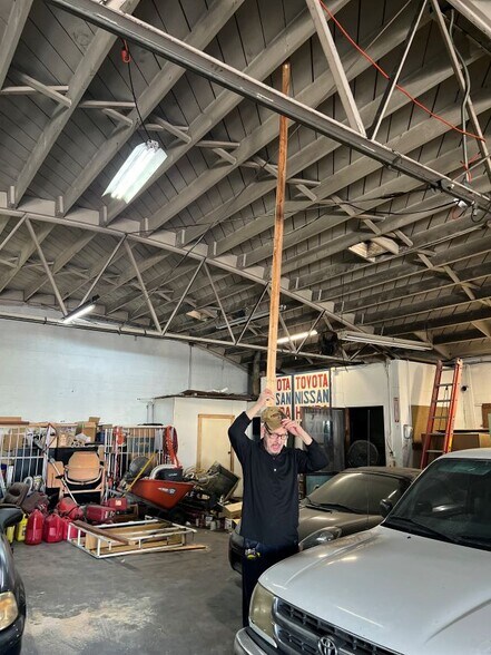 More Photos Of 939 W Main St, El Cajon General Retail For Sale