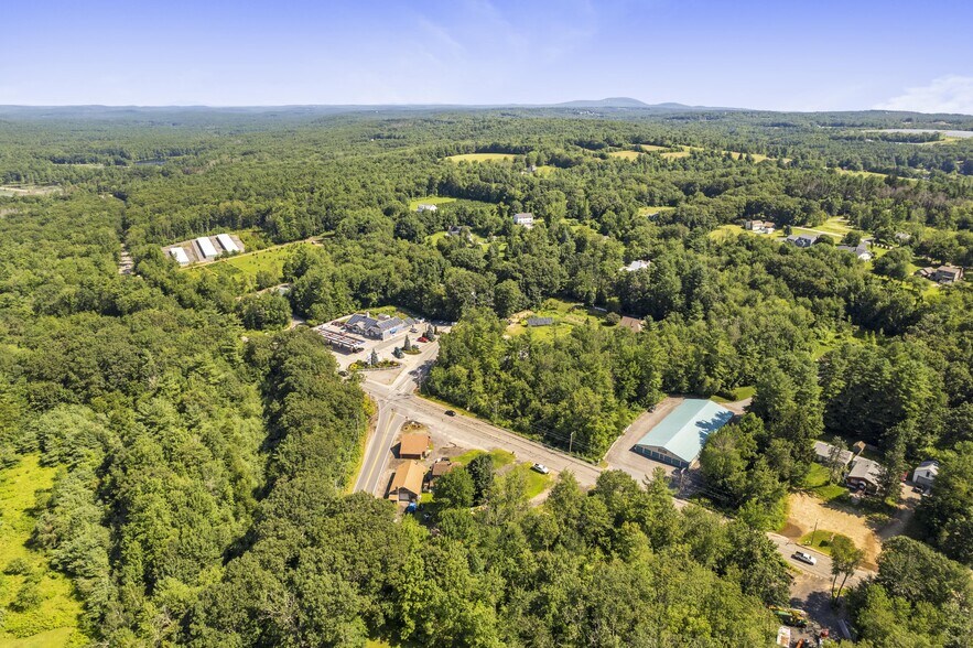 More Photos Of 232 Barre Paxton Rd, Rutland Flex For Lease