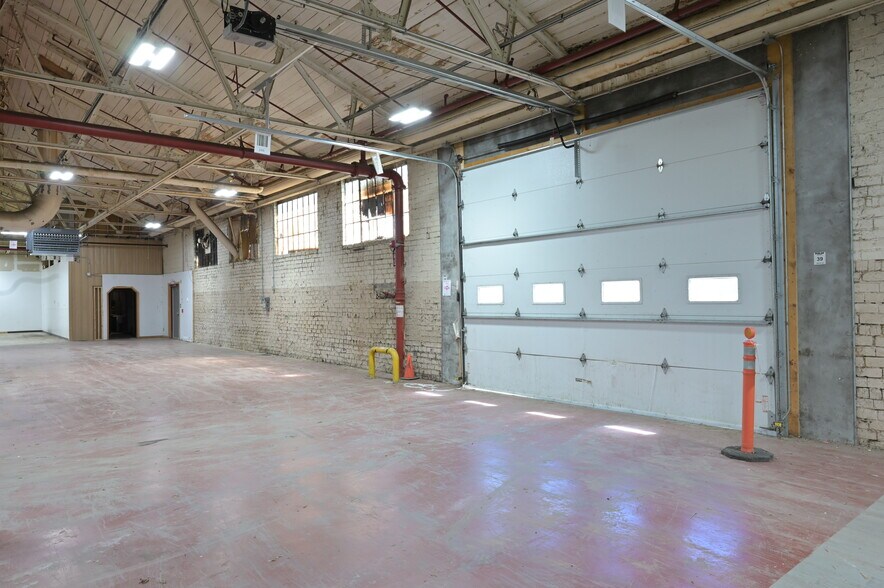 More Photos Of 101 N Main St, Athens Manufacturing For Sale