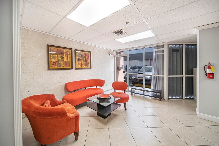 More Photos Of 3018 NW 79th Ave, Doral Warehouse For Lease