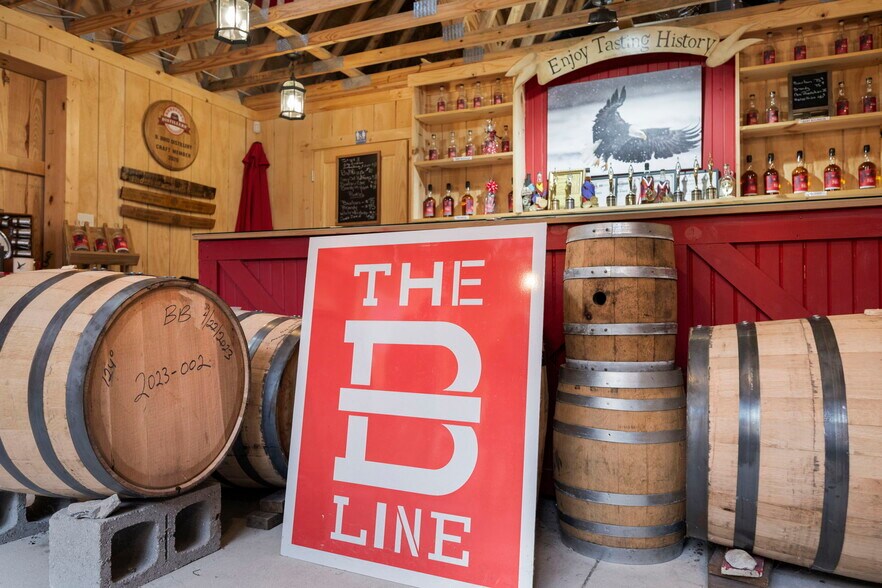 More Photos Of 4465 W Augusta Chatham Rd, Augusta Winery Vineyard For Sale