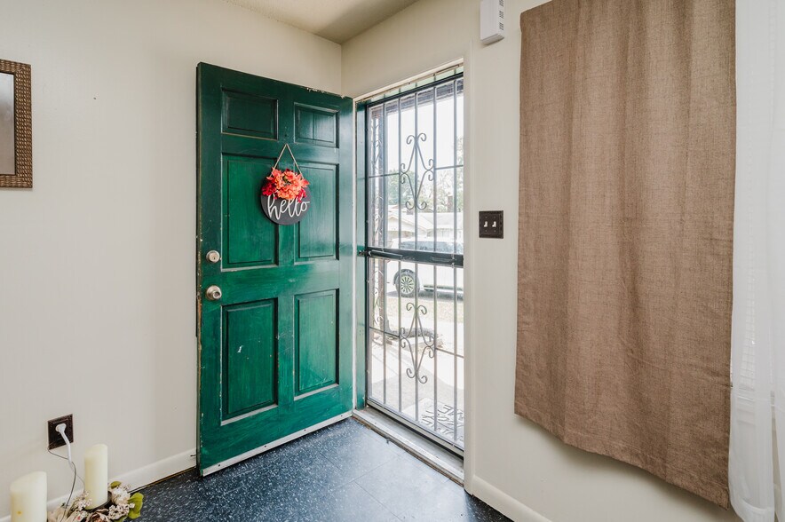 More Photos Of , Birmingham Multifamily For Sale