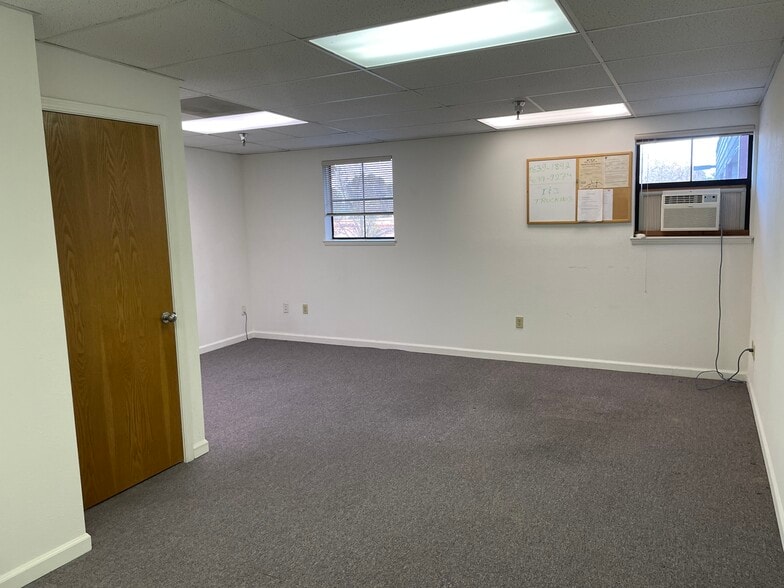 More Photos Of 2261 Morello Ave, Pleasant Hill Office For Lease