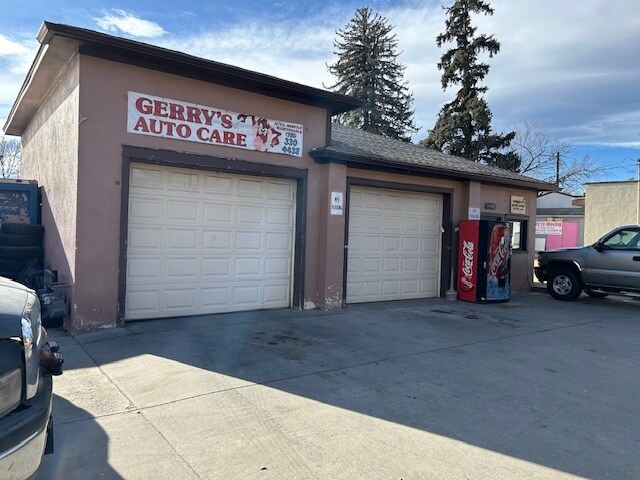 More Photos Of 1104-1108 E 1st St, Loveland General Retail For Lease