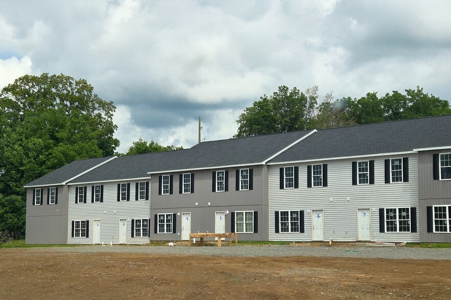 Primary Photo Of 409 - 431 Washington Ave, Pulaski Apartments For Sale