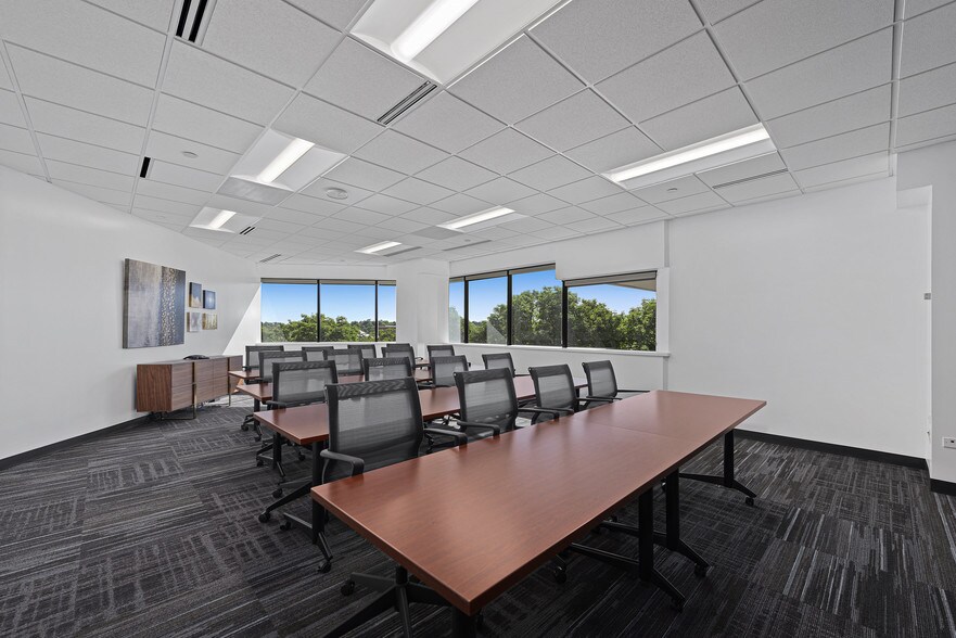 More Photos Of 5299 Dtc Blvd, Greenwood Village Office For Lease