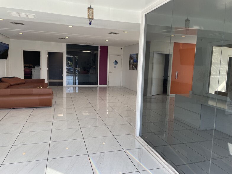 More Photos Of Unit B - 2828 Monterey Hwy, San Jose Land For Lease